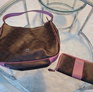 Excellent Condition Authentic Coach Purse & Wallet